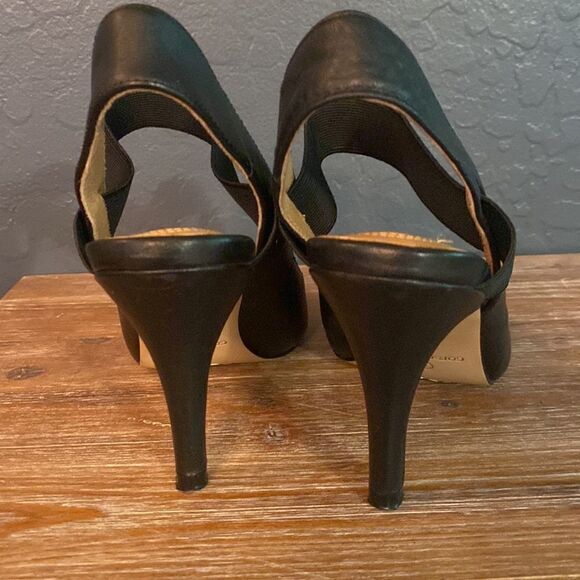 COPY - Corso Como Womens Craz Suede Pointed Toe Ankle Strap Classic, Black, Siz… - Picture 4 of 6